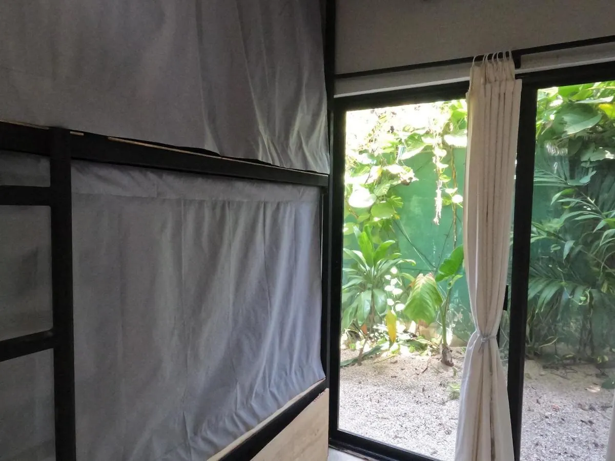 Maui Hostels Tulum